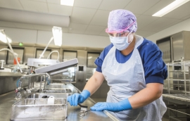 Medewerker steriele medische hulpmiddelen